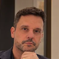 Rodrigo M Sobroza