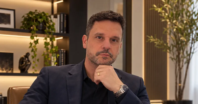 Rodrigo M Sobroza, hipnoterapeuta em Nova Iguaçu (RJ)